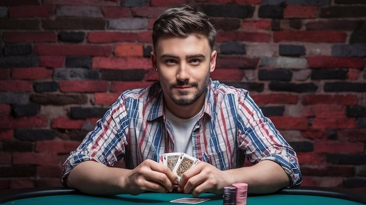Komunitas global esports yang terhubung melalui turnamen dan platform seperti royal777